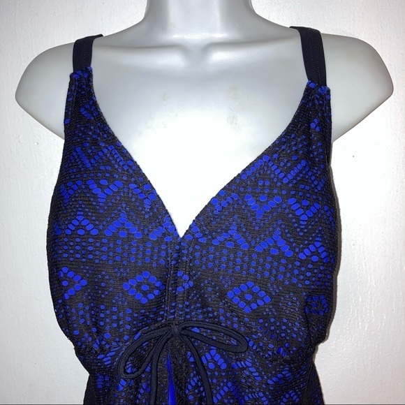 Catherines Black Lace Overlay Blue Tankini Top 20W - Picture 2 of 6